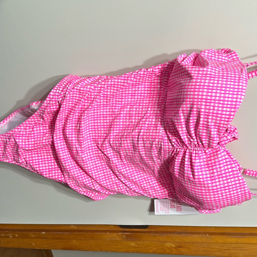 Lilly Pulitzer Layne one piece swim suit pink gingham
